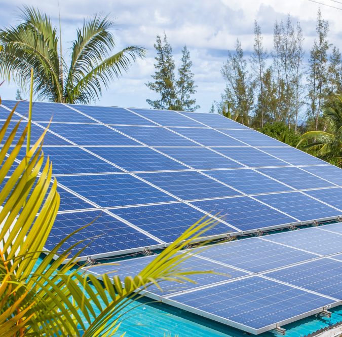 panneaux solaires énergie photovoltaïque sur toiture maison panneaux solaires énergie photovoltaïque sur toiture maison